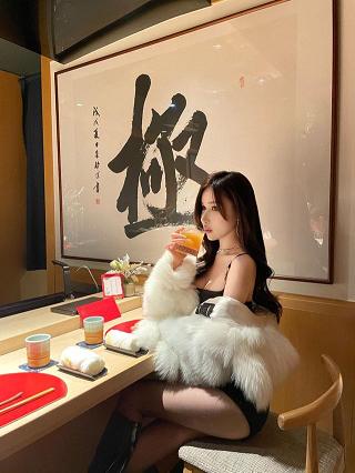 初为什么是衣字旁